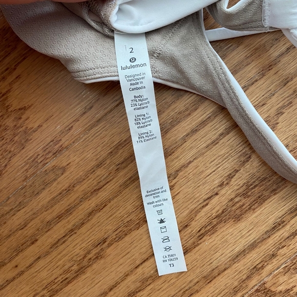 Lululemon White Sports Bra Size 2 - Picture 4 of 10